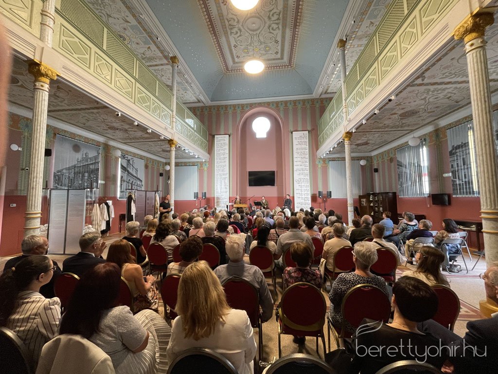 Sebestyén Márta koncertje a zsinagógában 25